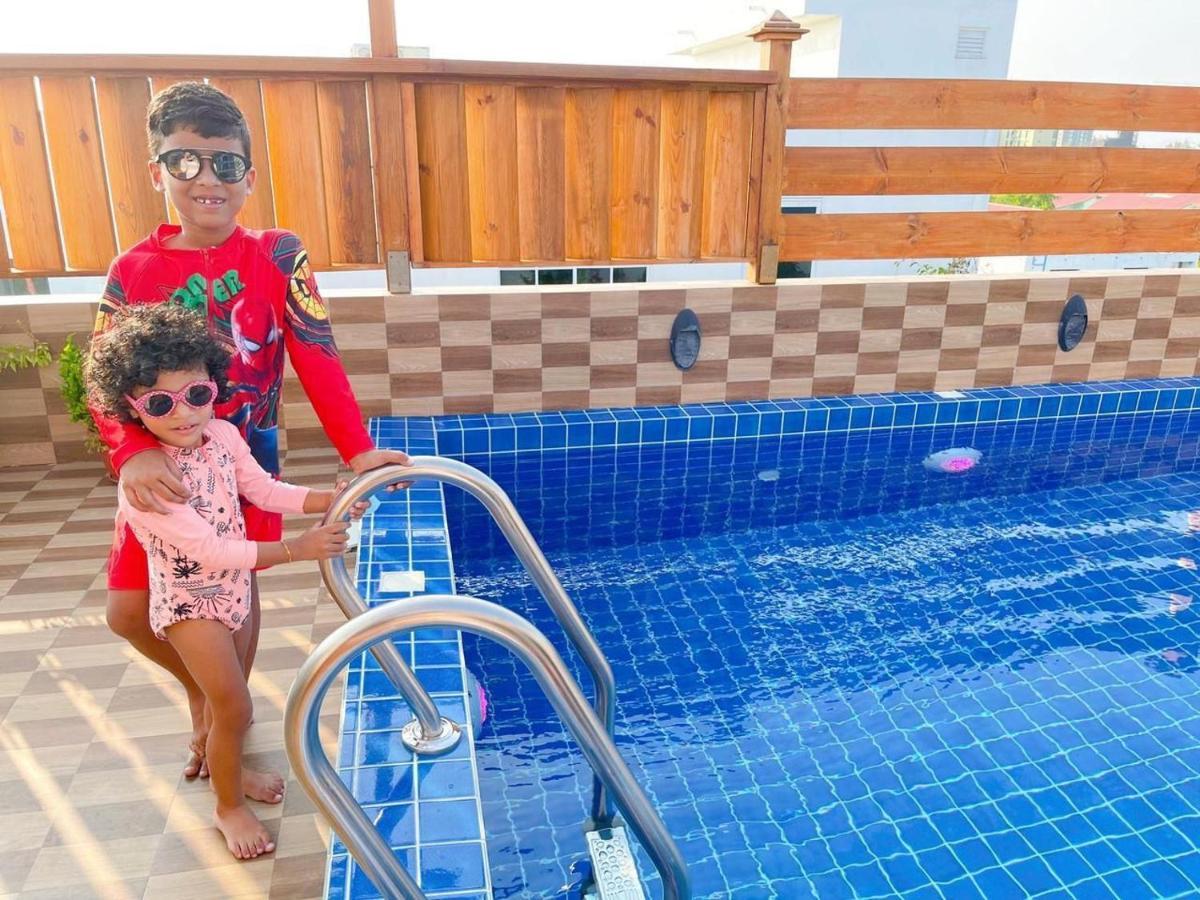 White Beach Holiday At Hulhumale' Exterior photo