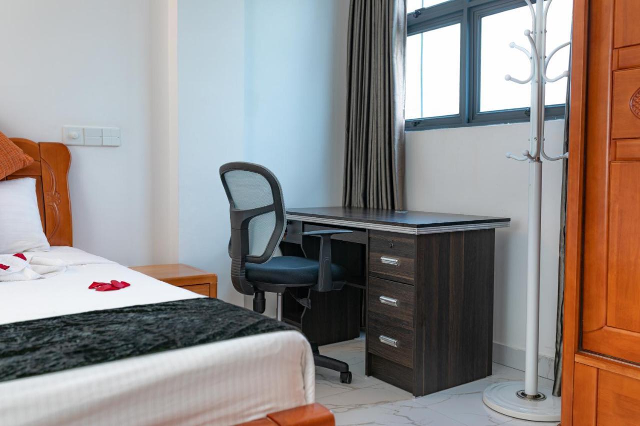 White Beach Holiday At Hulhumale' Exterior photo